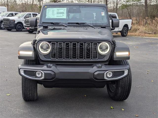 2026 Jeep Gladiator GLADIATOR SAHARA 4X4