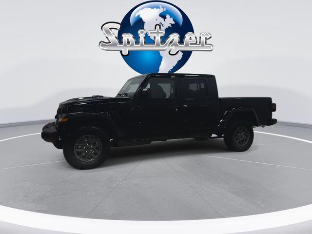 2026 Jeep Gladiator GLADIATOR SPORT S 4X4 2026 Jeep Gladiator GLADIATOR SPORT S 4X4