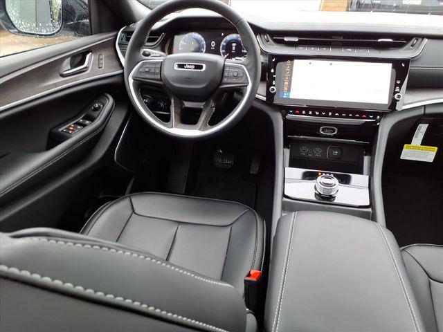 2026 Jeep Grand Cherokee Limited 4x2