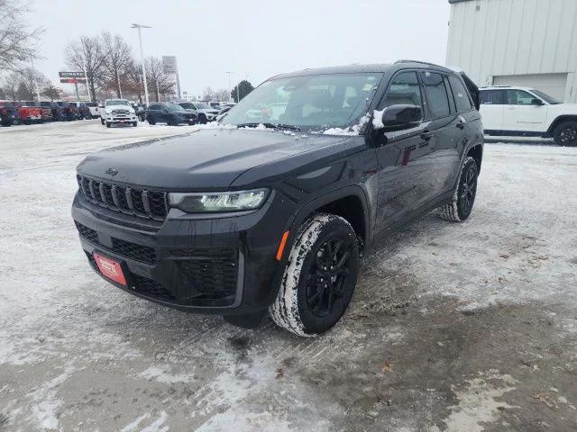 2026 Jeep Grand Cherokee GRAND CHEROKEE ALTITUDE 4X4
