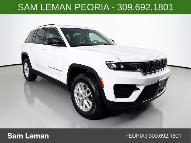 2025 Jeep Grand Cherokee GRAND CHEROKEE LAREDO X 4X4