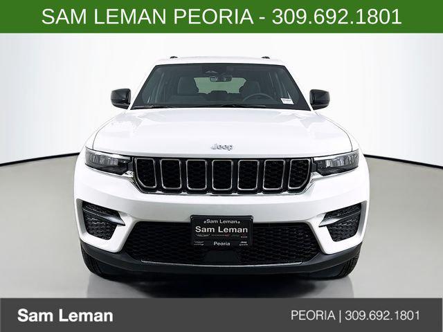 2025 Jeep Grand Cherokee GRAND CHEROKEE LAREDO X 4X4
