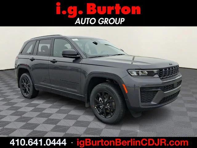 2026 Jeep Grand Cherokee GRAND CHEROKEE LAREDO ALTITUDE 4X4