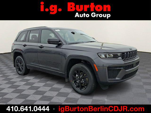2026 Jeep Grand Cherokee GRAND CHEROKEE LAREDO ALTITUDE 4X4 2026 Jeep Grand Cherokee GRAND CHEROKEE LAREDO ALTITUDE 4X4