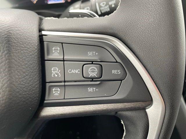 2026 Jeep Grand Cherokee Altitude 4x4