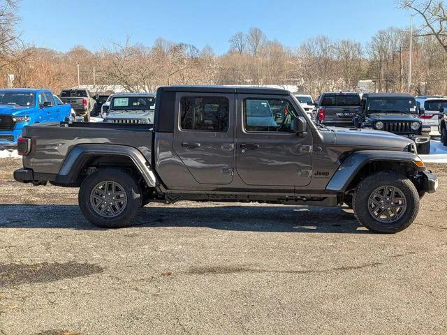 2026 Jeep Gladiator GLADIATOR SPORT S 4X4