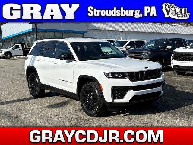 2026 Jeep Grand Cherokee GRAND CHEROKEE LAREDO ALTITUDE 4X4