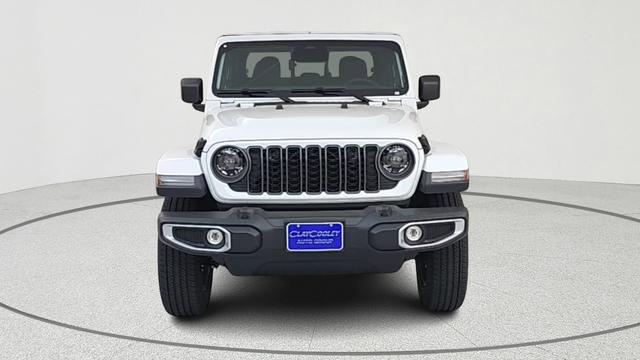 2026 Jeep Gladiator GLADIATOR SAHARA 4X4