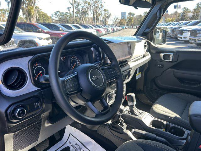 2026 Jeep Gladiator Sport