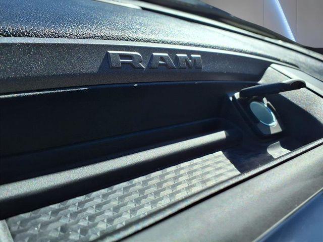 2026 Ram 2500 Black Express Crew Cab 4x4 6'4" Box