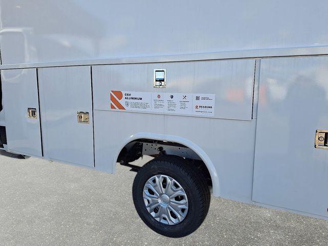 2026 Ford Transit Cutaway Base