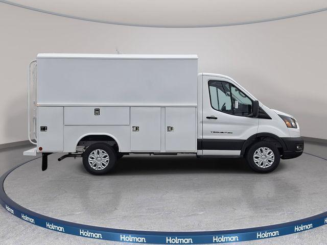 2026 Ford Transit Cutaway Base