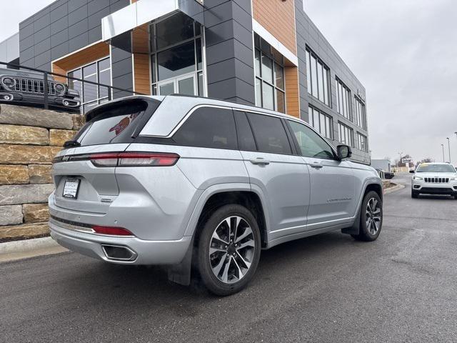 2023 Jeep Grand Cherokee Overland 4x4 2023 Jeep Grand Cherokee Overland 4x4