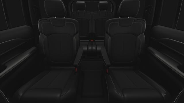 2025 Jeep Grand Cherokee GRAND CHEROKEE L ALTITUDE 4X2