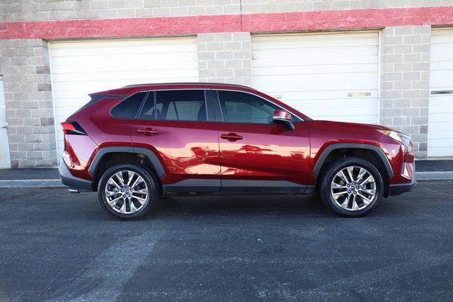 2020 Toyota RAV4 XLE Premium