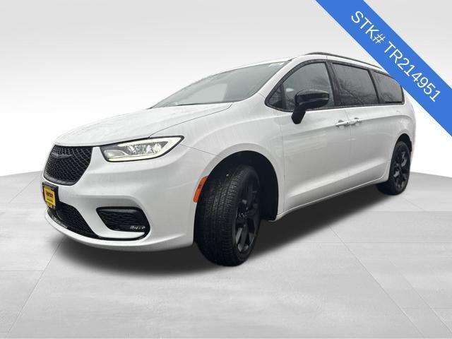 2026 Chrysler Pacifica PACIFICA LIMITED AWD