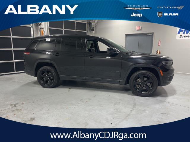 2023 Jeep Grand Cherokee L Altitude 4x2 2023 Jeep Grand Cherokee L Altitude 4x2