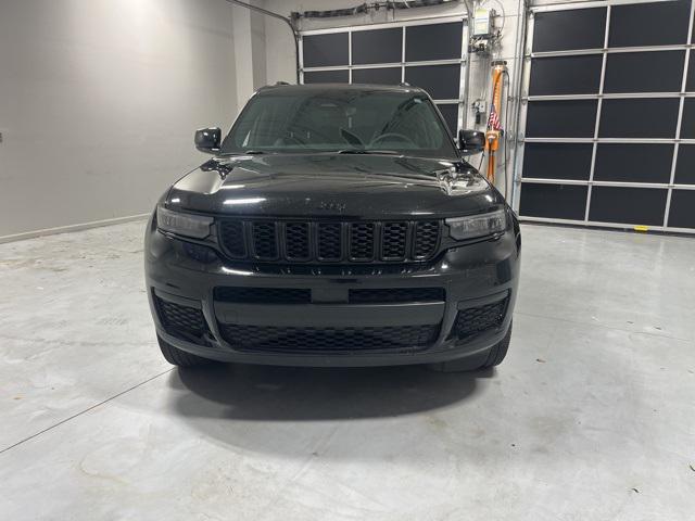 2023 Jeep Grand Cherokee L Altitude 4x2 2023 Jeep Grand Cherokee L Altitude 4x2