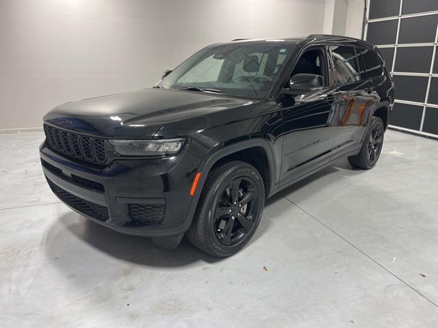 2023 Jeep Grand Cherokee L Altitude 4x2 2023 Jeep Grand Cherokee L Altitude 4x2
