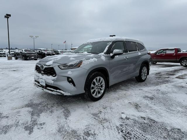 2022 Toyota Highlander Limited