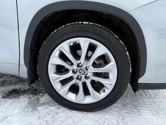 2022 Toyota Highlander Limited
