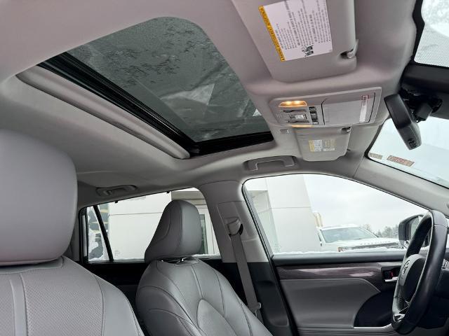 2022 Toyota Highlander Limited