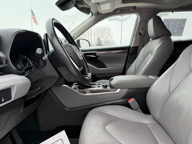 2022 Toyota Highlander Limited