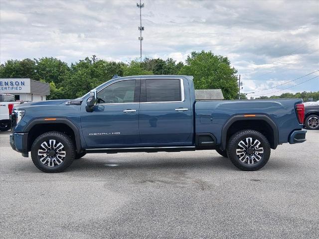 2026 GMC Sierra 2500HD Crew Cab, Standard Bed, Denali Ultimate, 4WD