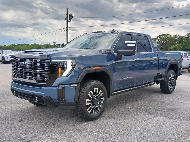 2026 GMC Sierra 2500HD Crew Cab, Standard Bed, Denali Ultimate, 4WD