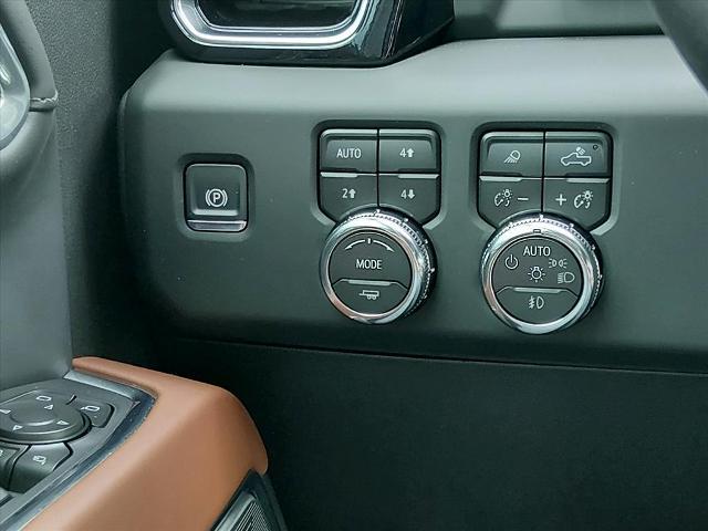 2026 GMC Sierra 2500HD Crew Cab, Standard Bed, Denali Ultimate, 4WD