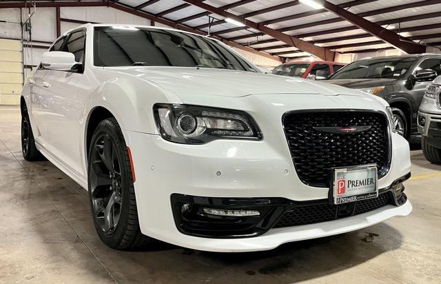 2023 Chrysler 300 300S 2023 Chrysler 300 300S