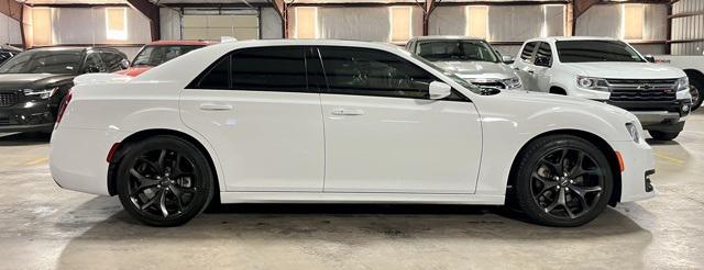 2023 Chrysler 300 300S 2023 Chrysler 300 300S