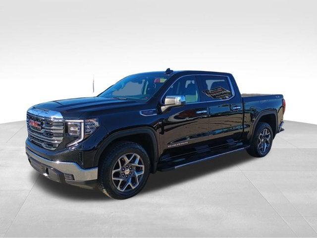 2023 GMC Sierra 1500 4WD Crew Cab Short Box SLT