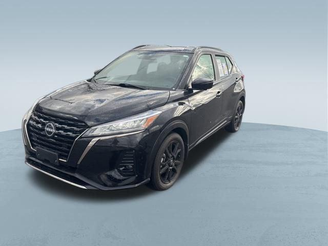 2024 Nissan Kicks SR Xtronic CVT