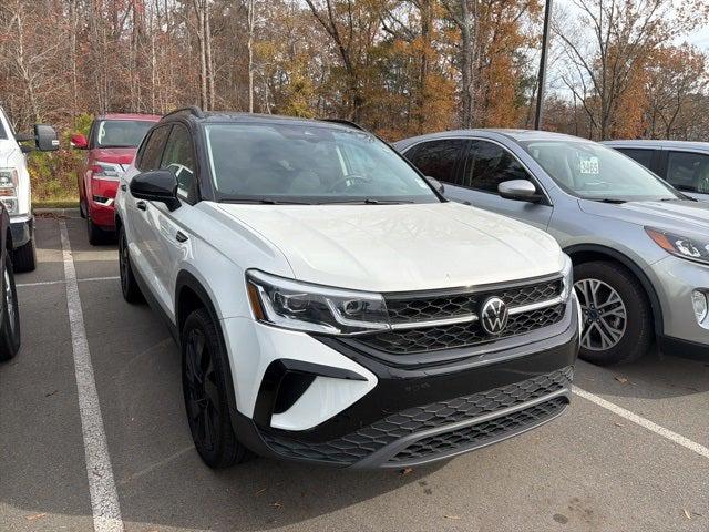 2024 Volkswagen Taos 1.5T SE Black 2024 Volkswagen Taos 1.5T SE Black