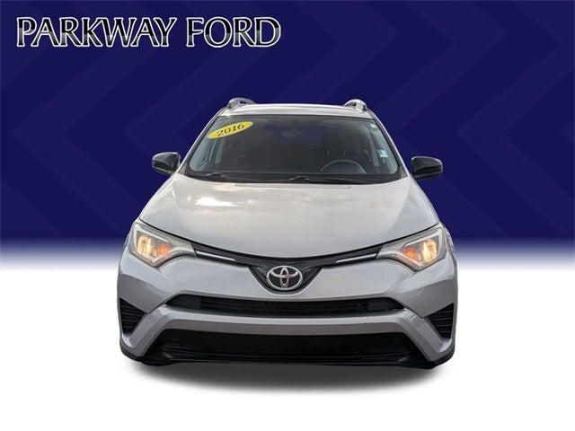 2016 Toyota RAV4 LE 2016 Toyota RAV4 LE