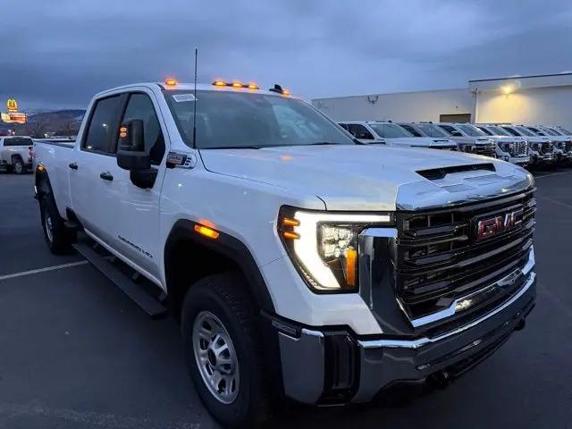 2026 GMC Sierra 3500HD Crew Cab, Long Bed, Pro Dual Rear Wheel, 4WD