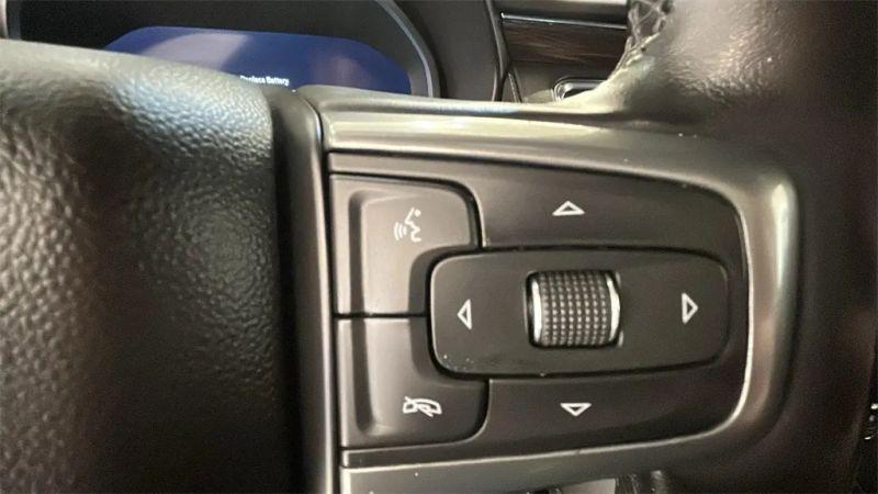 2023 Chevrolet Suburban 4WD LT