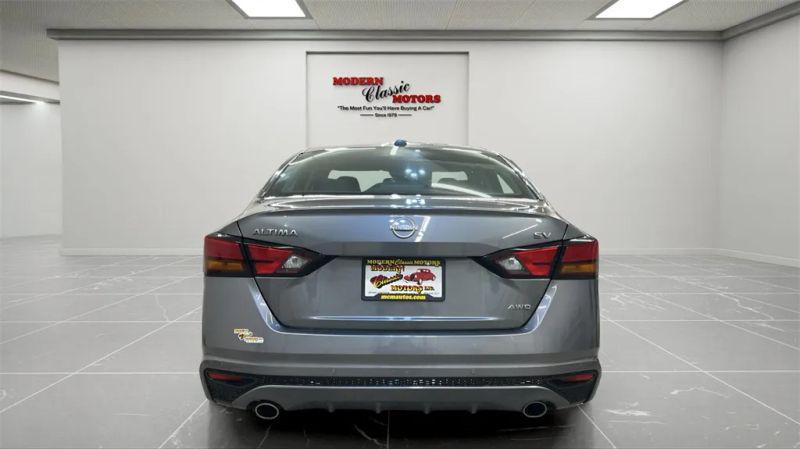 2023 Nissan Altima SV Intelligent AWD