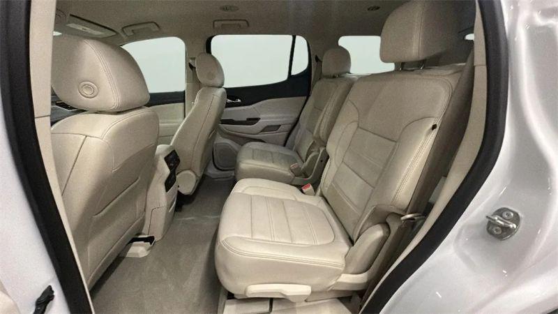 2023 GMC Acadia AWD Denali