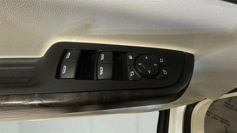 2023 GMC Acadia AWD Denali