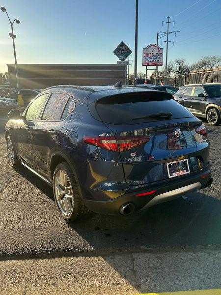 2018 Alfa Romeo Stelvio Sport AWD