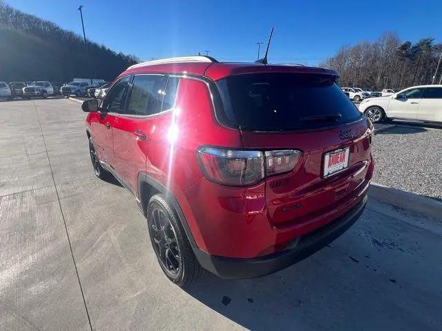 2026 Jeep Compass Latitude Altitude