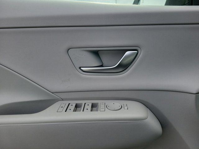 2026 Hyundai Kona Limited - Photo 12