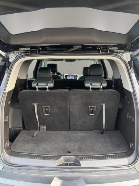 2020 GMC Acadia SLE