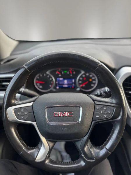 2020 GMC Acadia SLE