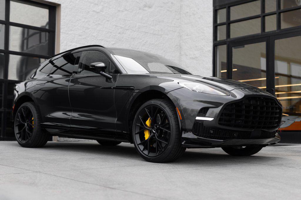 2026 Aston Martin DBX 707