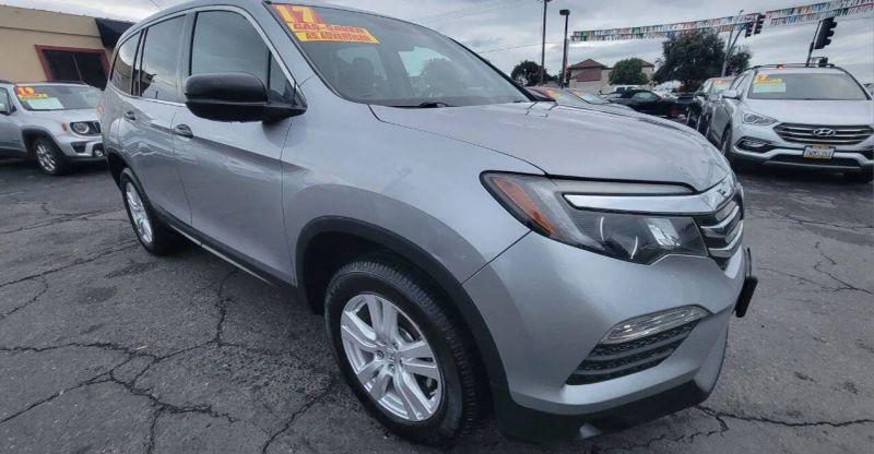 2017 Honda Pilot LX for sale in Oakdale, CA