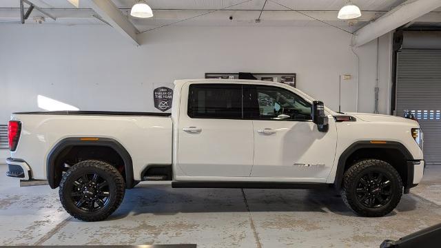2026 GMC Sierra 2500HD Crew Cab, Standard Bed, AT4, 4WD
