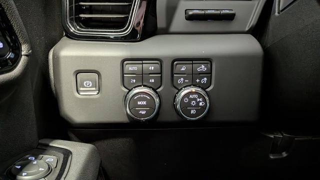 2026 GMC Sierra 2500HD Crew Cab, Standard Bed, AT4, 4WD